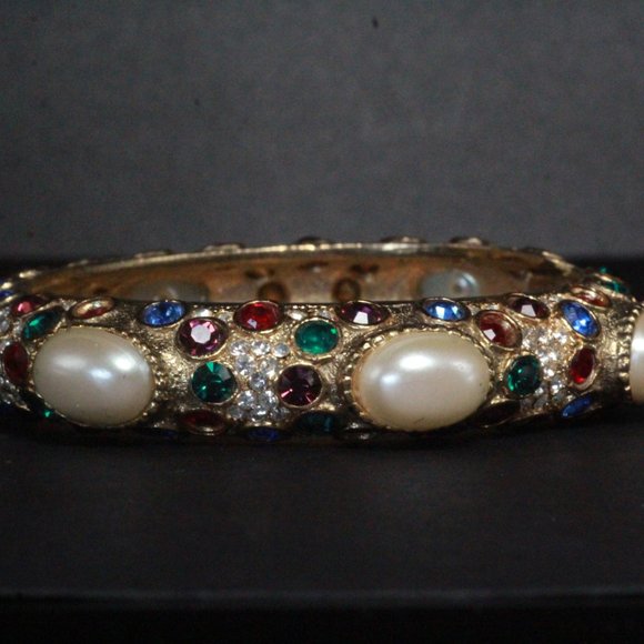 Sphinx Unsigned Runway Couture Multicolor Faux Pearl Pave´ Rhinestones Bangle - Picture 10 of 11